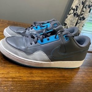 Men’s Nikes size 12 like new